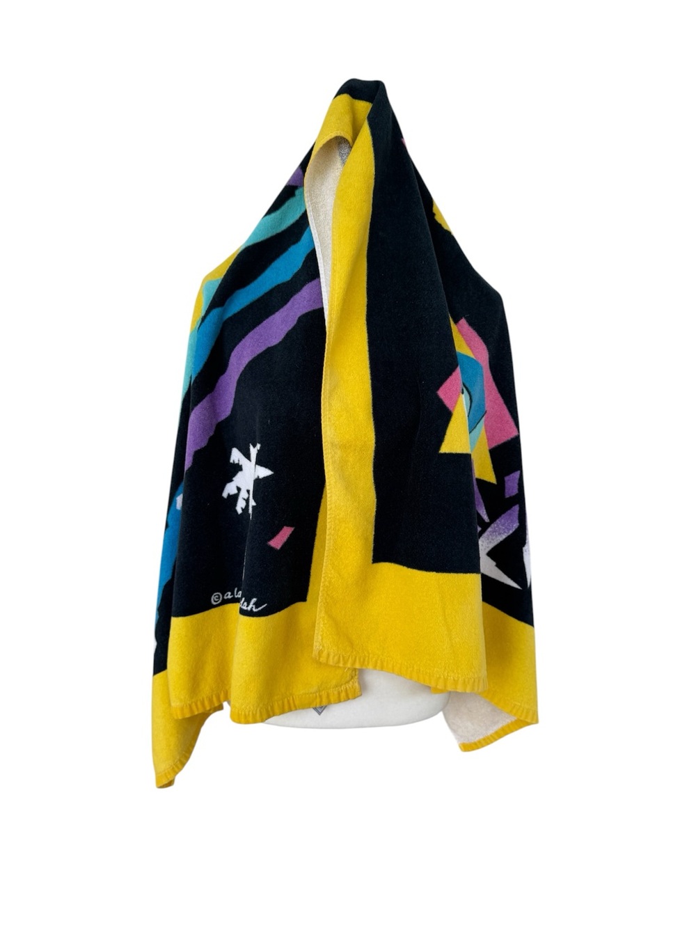 Vintage 90s Surf Graphic Beach Towel - Picture 4 of 6